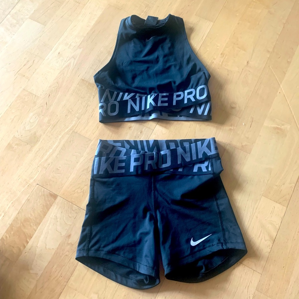 Nike Pro Matching Workout Set XS